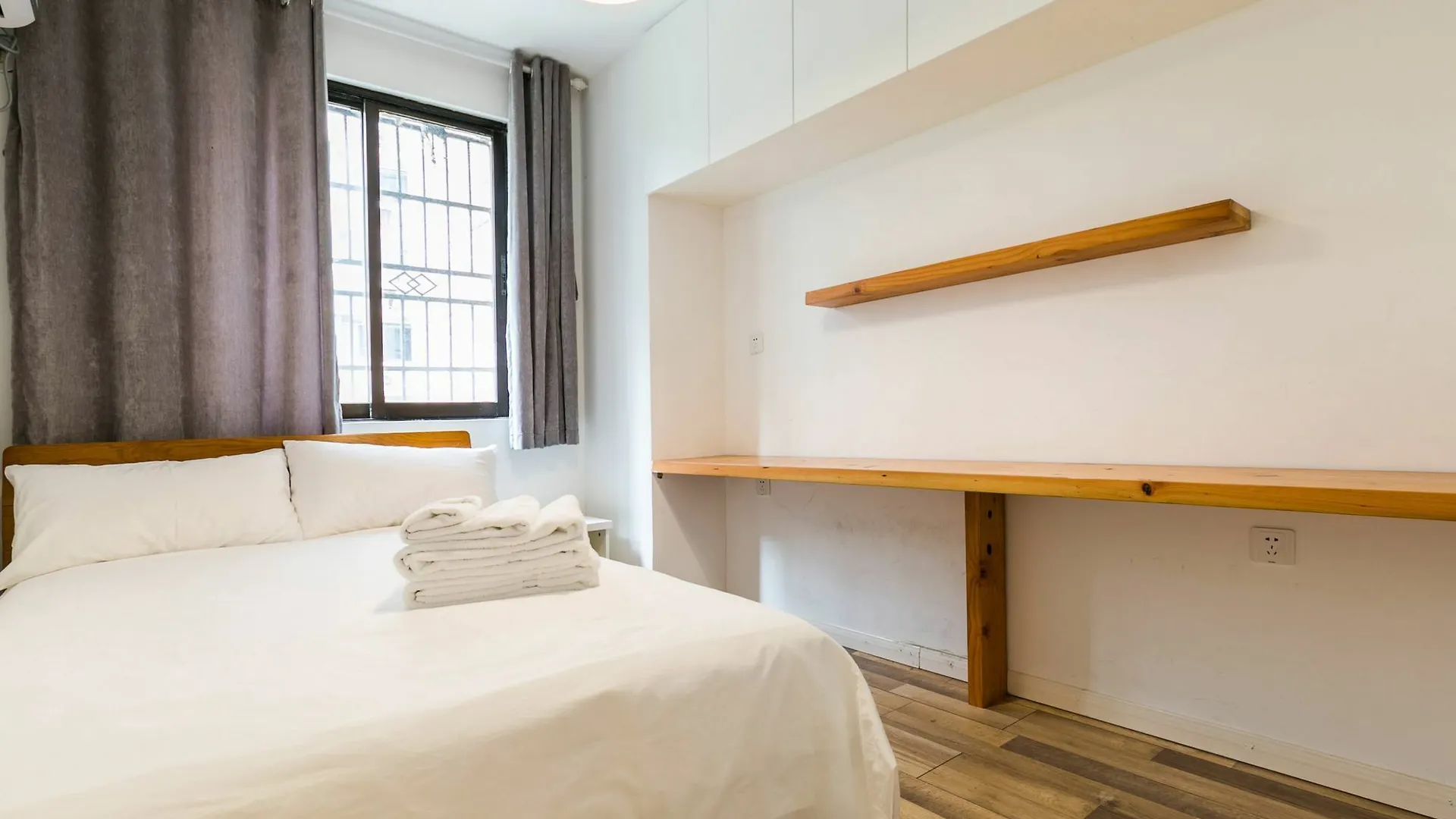 N2Haus Yanan West Road 4 Bedrooms Shanghái 0*,